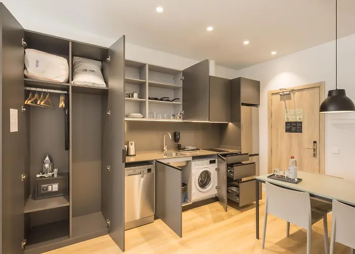 Mon Jardin De Ayora Aparthotel