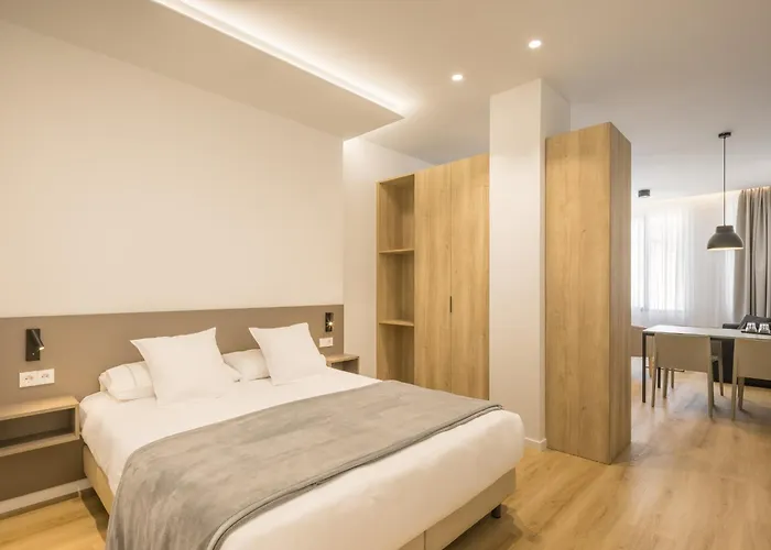 Mon Jardin De Ayora 公寓式酒店 4*